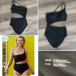 M LONG - One shoulder cutout swimsuit